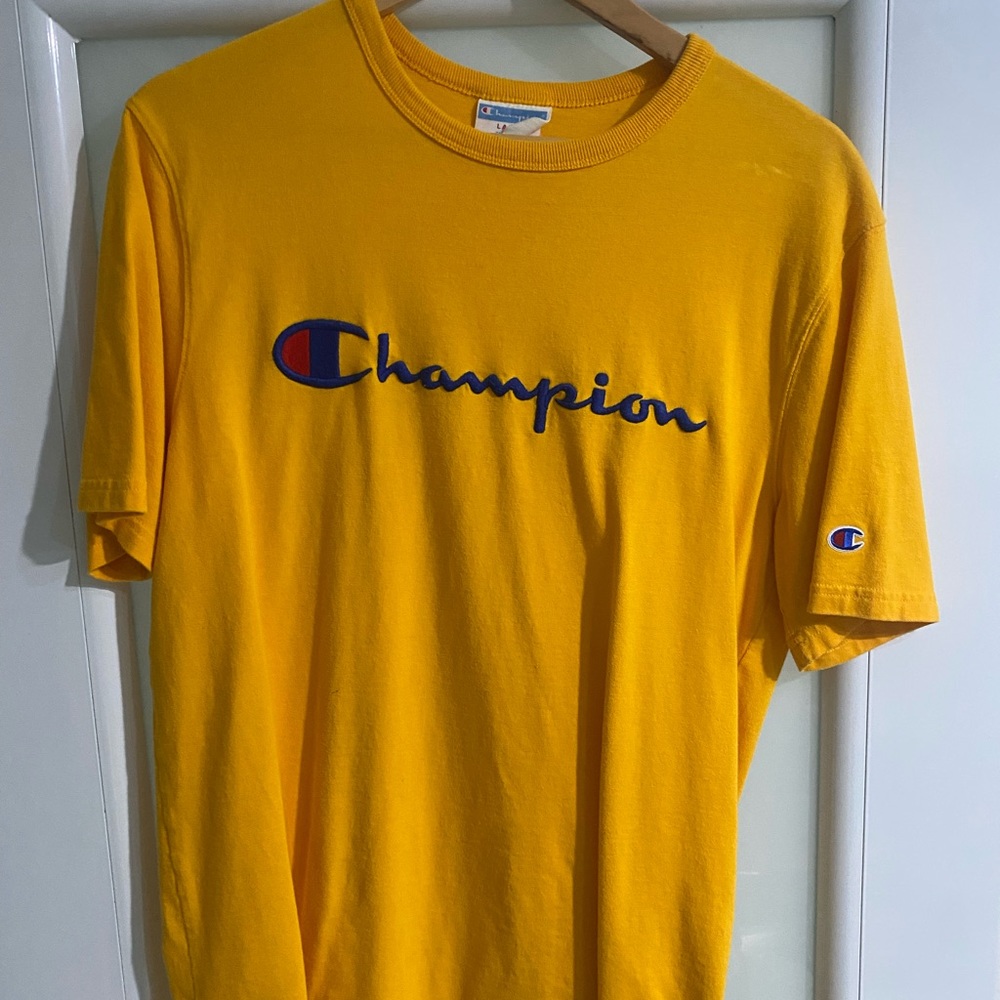 Champion T-Shirt